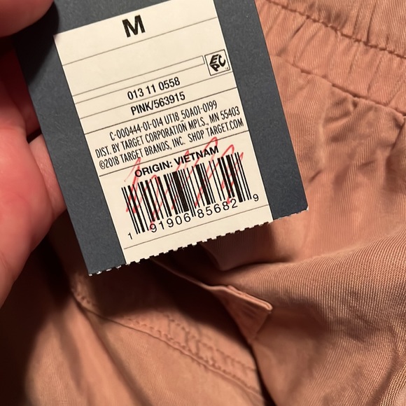 NWT Universal Thread High-Rise Pull On Short Size Medium - Picture 5 of 5